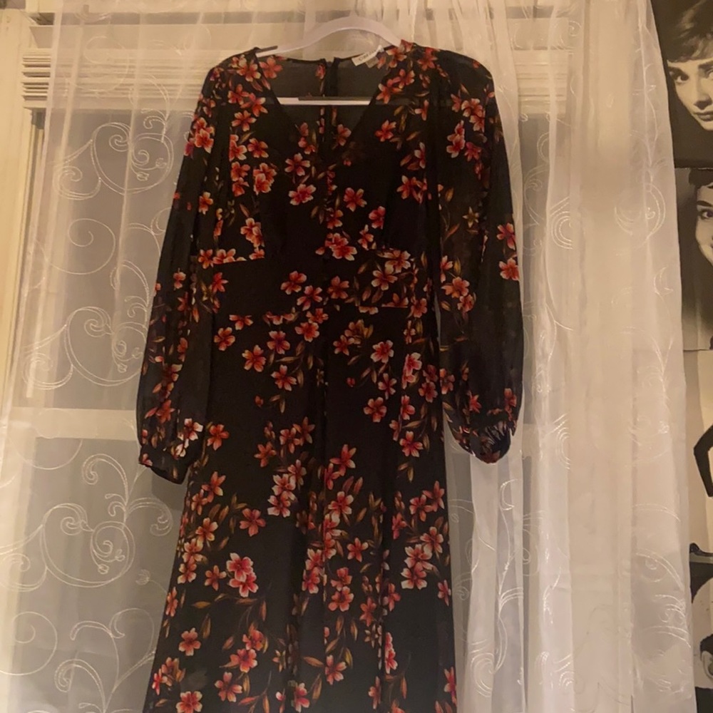 Calvin Klein Floral Long Dress— Size 6